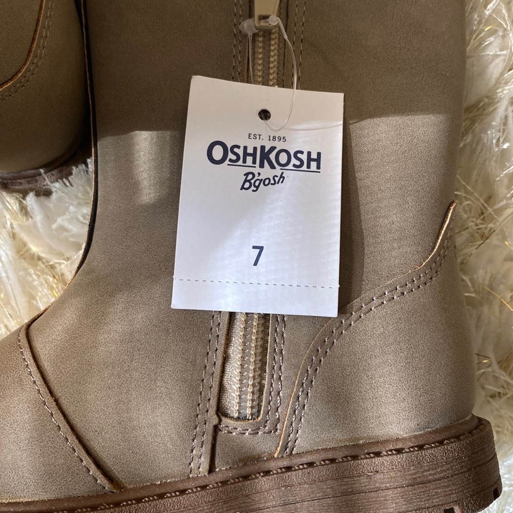 OshKoSH B’gosh size #7 Band New